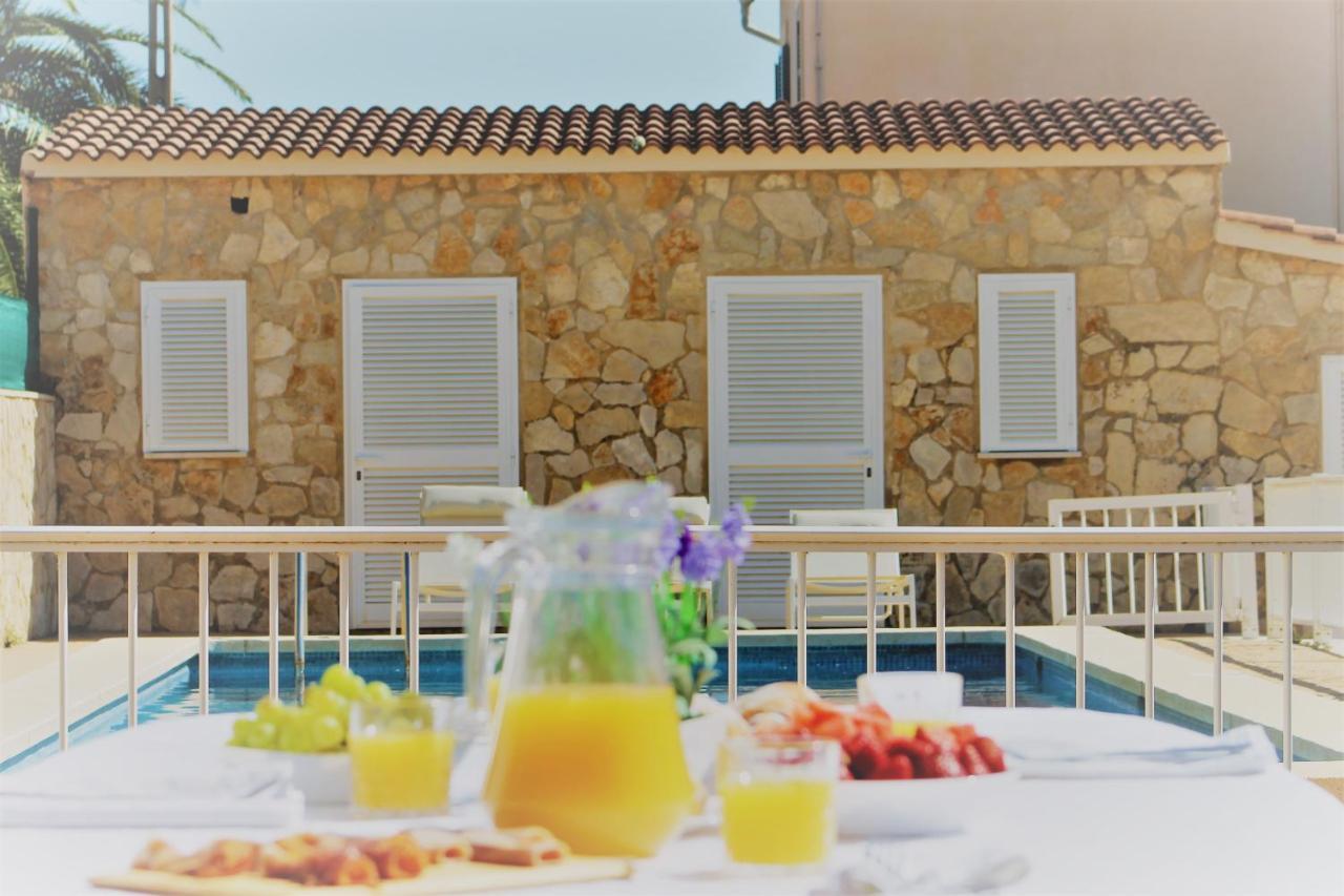 Villa Mimoses Plamanyola 외부 사진