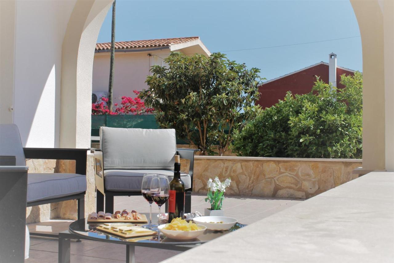 Villa Mimoses Plamanyola 외부 사진